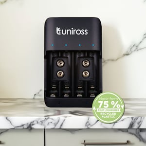 Зарядно за 4 акумулаторни батерии АА / ААА или 2 батерии 9V - Uniross Compact